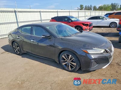 Czwarte zdjęcie samochodu z boku: 2019 NISSAN MAXIMA 3.5 SL VIN:1N4AA6AV8KC376418 - miniatura