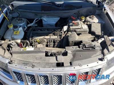 Zdjęcie 11 z 12 samochodu: 2015 JEEP COMPASS LATITUDE VIN:1C4NJCEA8FD110656 - miniatura