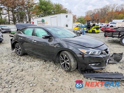 Czwarte zdjęcie samochodu z boku: 2018 NISSAN MAXIMA 3.5 SL VIN:1N4AA6AP6JC365515 - miniatura