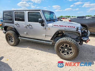 Czwarte zdjęcie samochodu z boku: 2017 JEEP WRANGLER UNLIMITED RUBICON VIN:1C4BJWFG2HL528615 - miniatura