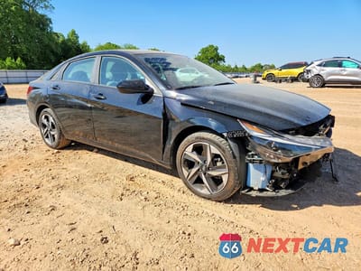 Czwarte zdjęcie samochodu z boku: 2023 HYUNDAI ELANTRA SEL VIN:KMHLS4AG8PU612262 - miniatura