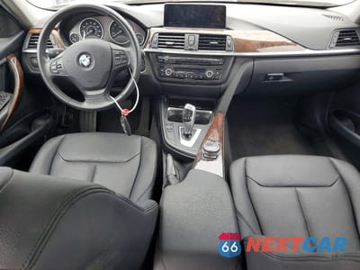 Zdjęcie 8 z 12 samochodu: 2015 BMW 320 I XDRIVE VIN:WBA3C3G50FNS73522 - miniatura