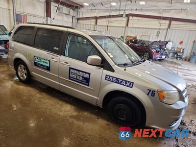 Czwarte zdjęcie samochodu z boku: 2012 DODGE GRAND CARAVAN SXT VIN:2C4RDGCG8CR289989 - miniatura