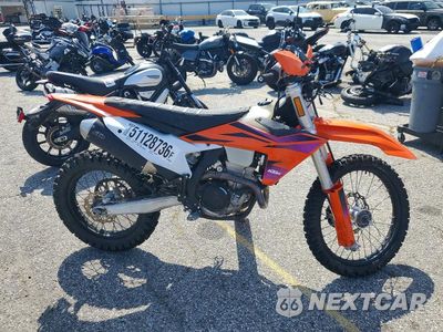 2024 KTM ENDURO VBKEXG402RM216151 - główne zdjęcie licytacji z USA - miniatura