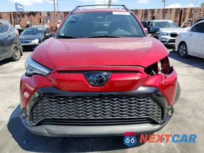 Piąte zdjęcie samochodu w środku: 2025 TOYOTA COROLLA CROSS HYBRID XSE VIN:7MUFBABGXSV071040 - miniatura