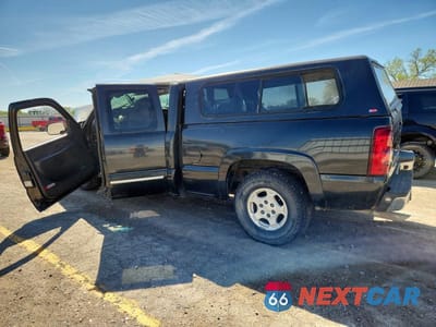 Drugie zdjęcie samochodu z przodu: 2003 CHEVROLET SILVERADO K1500 VIN:1GCEK19T33E111913 - miniatura