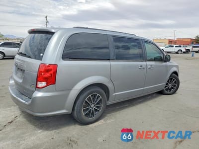 Trzecie zdjęcie samochodu z tyłu: 2018 DODGE GRAND CARAVAN GT VIN:2C4RDGEGXJR147718 - miniatura