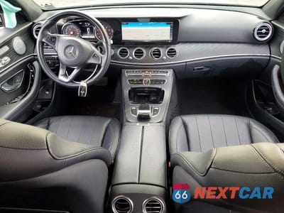 Zdjęcie 8 z 12 samochodu: 2018 MERCEDES-BENZ E 300 VIN:WDDZF4JB5JA453822 - miniatura