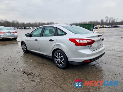Drugie zdjęcie samochodu z przodu: 2013 FORD FOCUS S VIN:1FADP3E28DL181898 - miniatura