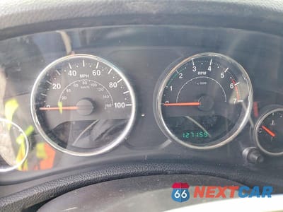 Zdjęcie 9 z 11 samochodu: 2011 JEEP WRANGLER SPORT VIN:1J4AA2D14BL529446 - miniatura