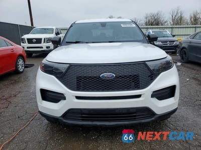 Piąte zdjęcie samochodu w środku: 2020 FORD EXPLORER POLICE INTERCEPTOR VIN:1FM5K8AB1LGA83542 - miniatura