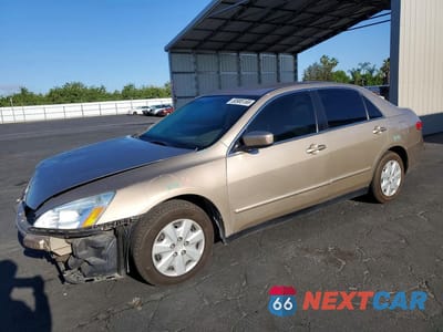 2004 HONDA ACCORD LX 1HGCM55394A125047 - główne zdjęcie licytacji z USA - miniatura
