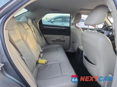 Zdjęcie 10 z 11 samochodu: 2007 CHRYSLER 300 TOURING VIN:2C3KA53G97H888494 - miniatura