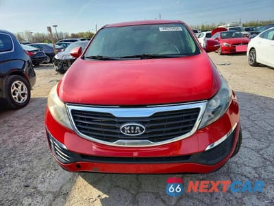Piąte zdjęcie samochodu w środku: 2011 KIA SPORTAGE LX VIN:KNDPB3A23B7077059 - miniatura
