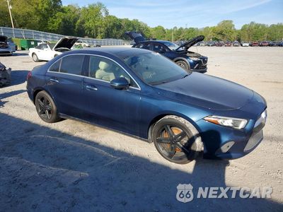 Czwarte zdjęcie samochodu z boku: 2021 MERCEDES-BENZ A 220 4MATIC VIN:W1K3G4FB2MJ293866 - miniatura