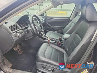 Zdjęcie 7 z 13 samochodu: 2018 VOLKSWAGEN PASSAT S VIN:1VWAA7A37JC019063 - miniatura