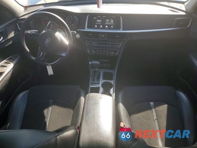 Zdjęcie 8 z 13 samochodu: 2019 KIA OPTIMA S VIN:5XXGT4L34KG302461 - miniatura