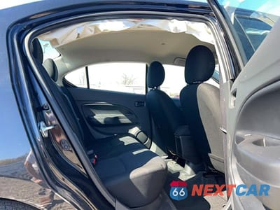 Zdjęcie 6 z 10 samochodu: 2024 MITSUBISHI MIRAGE G4 ES VIN:ML32FUFJ1RHF09243 - miniatura