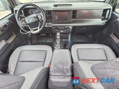 Zdjęcie 8 z 13 samochodu: 2021 FORD BRONCO BASE VIN:1FMEE5DP1MLA70165 - miniatura