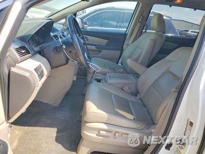 Zdjęcie 7 z 13 samochodu: 2016 HONDA ODYSSEY EXL VIN:5FNRL5H66GB058940 - miniatura