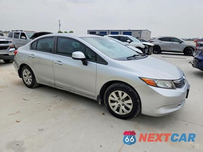 Czwarte zdjęcie samochodu z boku: 2012 HONDA CIVIC LX VIN:2HGFB2F53CH592269 - miniatura