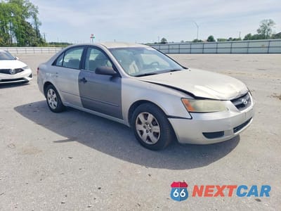 Czwarte zdjęcie samochodu z boku: 2007 HYUNDAI SONATA GLS VIN:5NPET46C67H296757 - miniatura