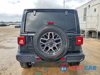 Zdjęcie 6 z 11 samochodu: 2026 JEEP WRANGLER SAHARA VIN:1C4PJXEG3TW246620 - miniatura