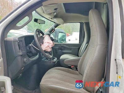 Zdjęcie 7 z 13 samochodu: 2017 CHEVROLET EXPRESS G3500 DELIVERY TRUCK VIN:1HA3GSCG1HN009734 - miniatura