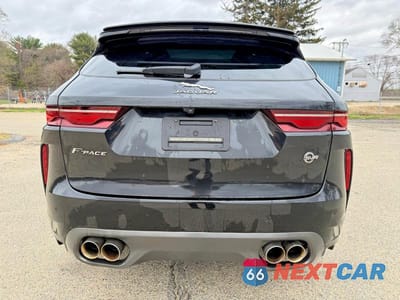 Zdjęcie 13 z 14 samochodu: 2022 JAGUAR F-PACE SVR VIN:SADCZ2EE4NA694815 - miniatura