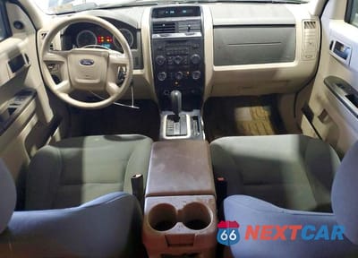 Zdjęcie 8 z 13 samochodu: 2008 FORD ESCAPE VIN:1FMCU92Z98KA82078 - miniatura