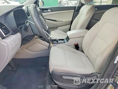 Zdjęcie 7 z 12 samochodu: 2019 HYUNDAI TUCSON SE VIN:KM8J2CA47KU924458 - miniatura