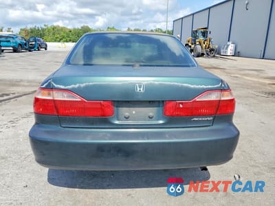 Zdjęcie 6 z 13 samochodu: 2000 HONDA ACCORD LX VIN:1HGCG564XYA030775 - miniatura