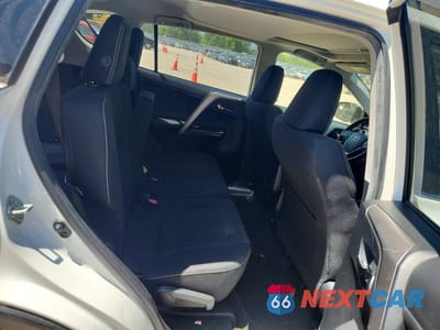 Zdjęcie 11 z 13 samochodu: 2016 TOYOTA RAV4 XLE VIN:JTMWFREV1GD082633 - miniatura
