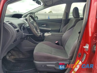Zdjęcie 7 z 11 samochodu: 2013 TOYOTA PRIUS V TWO VIN:JTDZN3EU8D3199258 - miniatura