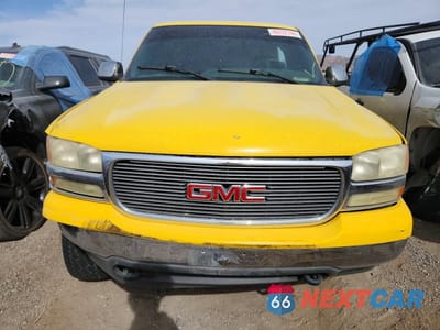 Piąte zdjęcie samochodu w środku: 2002 GMC SIERRA K1500 HEAVY DUTY VIN:1GTGK13U02F152860 - miniatura