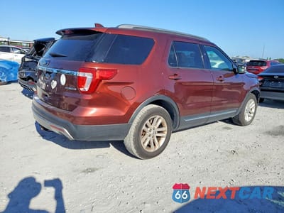 Trzecie zdjęcie samochodu z tyłu: 2016 FORD EXPLORER XLT VIN:1FM5K7D86GGA58409 - miniatura