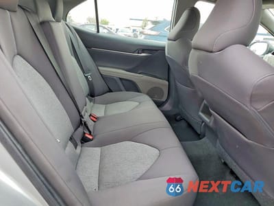 Zdjęcie 10 z 12 samochodu: 2021 TOYOTA CAMRY LE VIN:4T1C11AK0MU595961 - miniatura