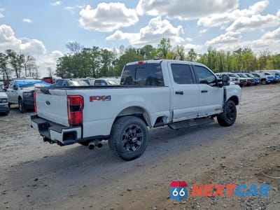 Trzecie zdjęcie samochodu z tyłu: 2024 FORD F250 SUPER DUTY VIN:1FT8W2BT6REF54079 - miniatura