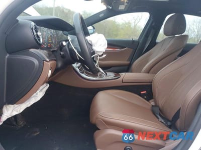 Zdjęcie 7 z 12 samochodu: 2023 MERCEDES-BENZ E 350 4MATIC VIN:W1KZF8EBXPB124408 - miniatura