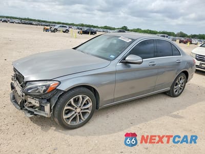 2015 MERCEDES-BENZ C 300 4MATIC 55SWF4KBXFU024913 - główne zdjęcie licytacji z USA - miniatura
