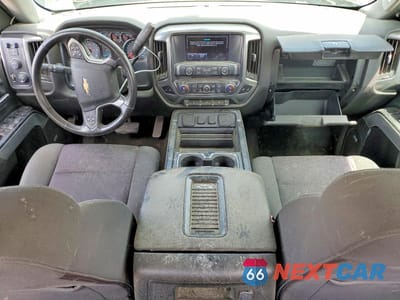 Zdjęcie 8 z 12 samochodu: 2018 CHEVROLET SILVERADO K1500 LT VIN:1GCVKREC6JZ144026 - miniatura