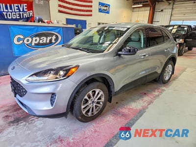 2021 FORD ESCAPE SE 1FMCU9G61MUA46043 - główne zdjęcie licytacji z USA - miniatura
