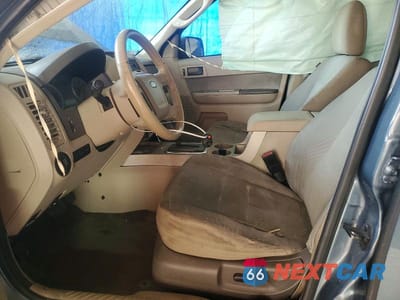 Zdjęcie 7 z 12 samochodu: 2012 FORD ESCAPE VIN:1FMCU0DG4CKC63279 - miniatura