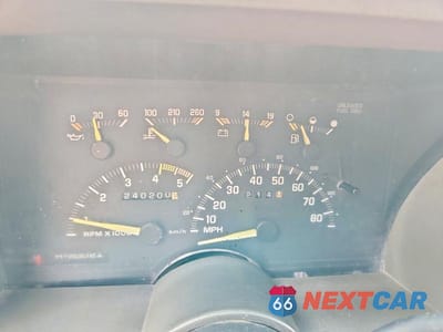 Zdjęcie 9 z 12 samochodu: 1993 CHEVROLET GMT-400 C1500 VIN:2GCEC19KXP1120216 - miniatura