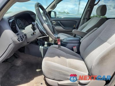 Zdjęcie 7 z 11 samochodu: 2005 TOYOTA TUNDRA SR5 VIN:5TBET341X5S494060 - miniatura