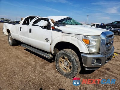 Czwarte zdjęcie samochodu z boku: 2015 FORD F350 SUPER DUTY VIN:1FT8W3BT9FEA25288 - miniatura