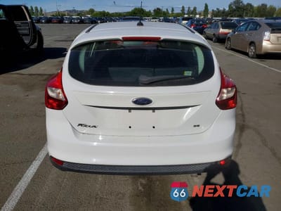 Zdjęcie 6 z 12 samochodu: 2014 FORD FOCUS SE VIN:1FADP3K28EL322071 - miniatura
