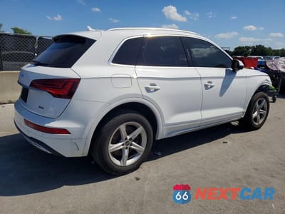 Trzecie zdjęcie samochodu z tyłu: 2021 AUDI Q5 PREMIUM VIN:WA1AAAFY6M2127201 - miniatura
