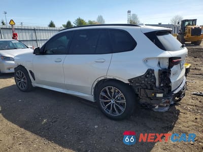 Drugie zdjęcie samochodu z przodu: 2026 BMW X5 XDRIVE50E VIN:5UX43EU04T9368325 - miniatura