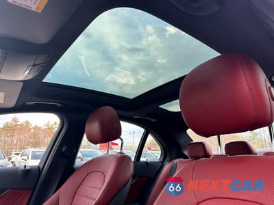 Zdjęcie 13 z 13 samochodu: 2016 MERCEDES-BENZ C 300 4MATIC VIN:55SWF4KB7GU116174 - miniatura